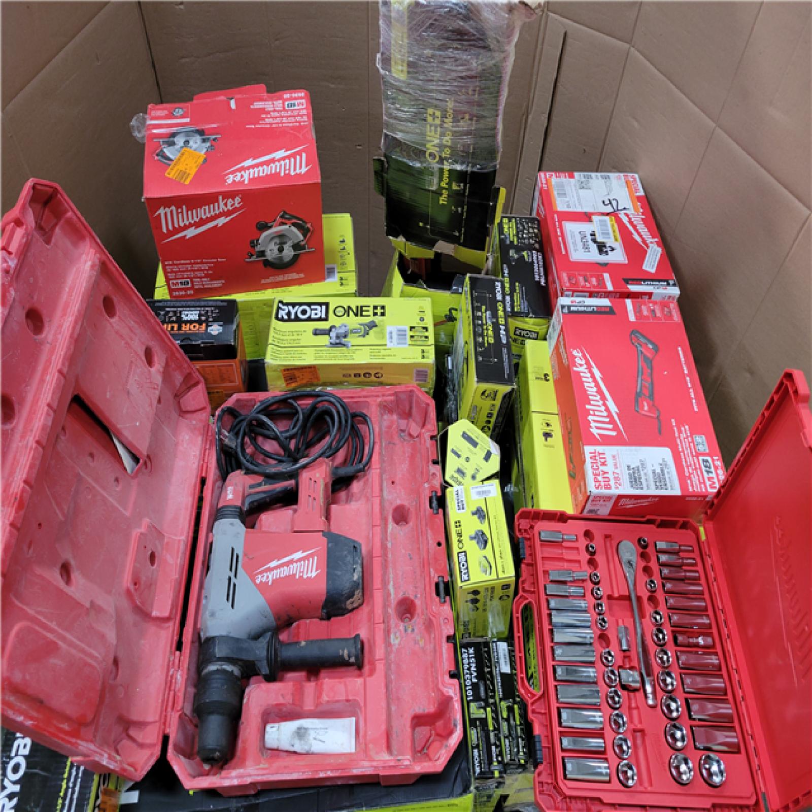 PHOENIX AS-IS TOOL PALLET