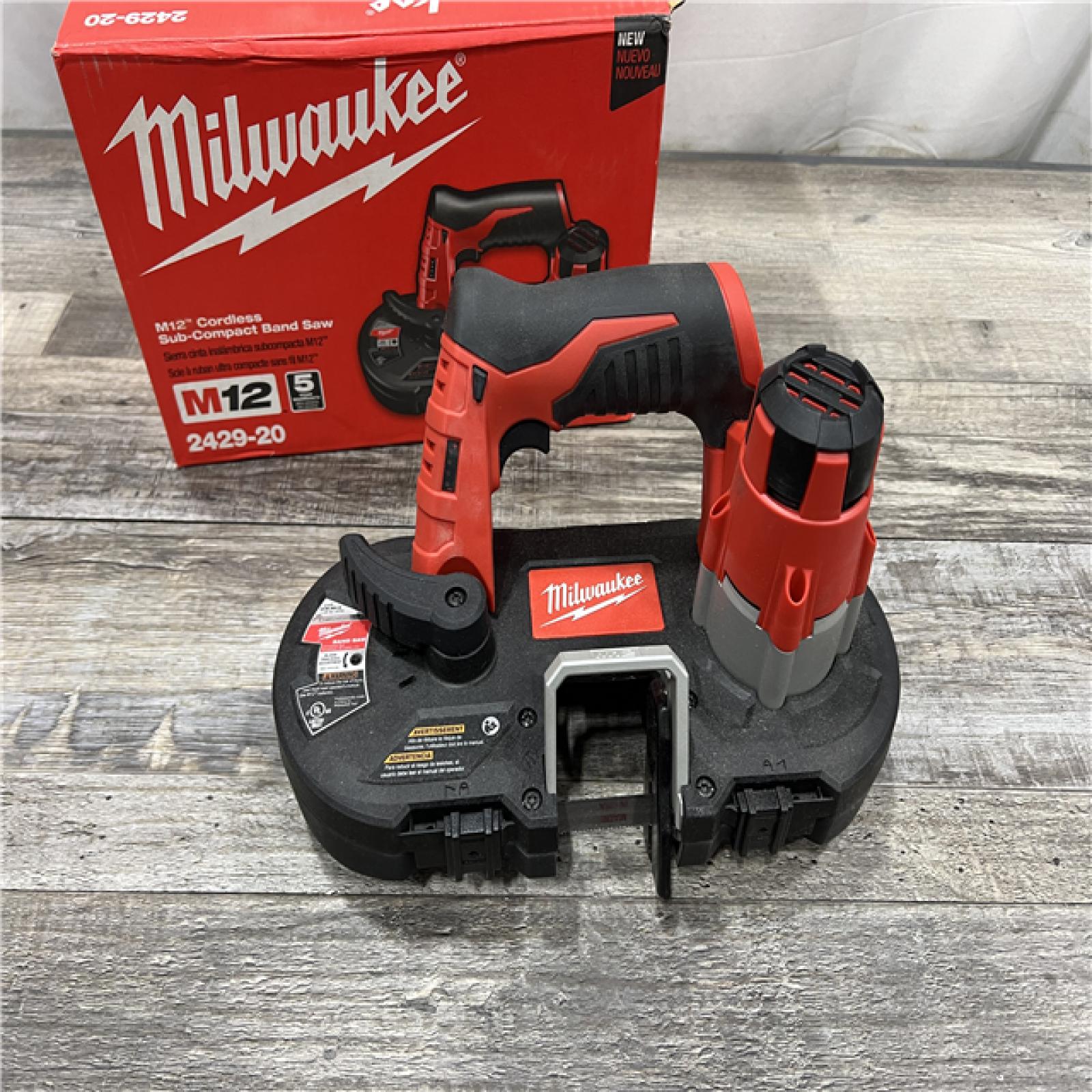 AS-IS Milwaukee 2429-20 M12 12V Cordless Lithium-Ion Sub-Compact Band Saw (Tool Only)