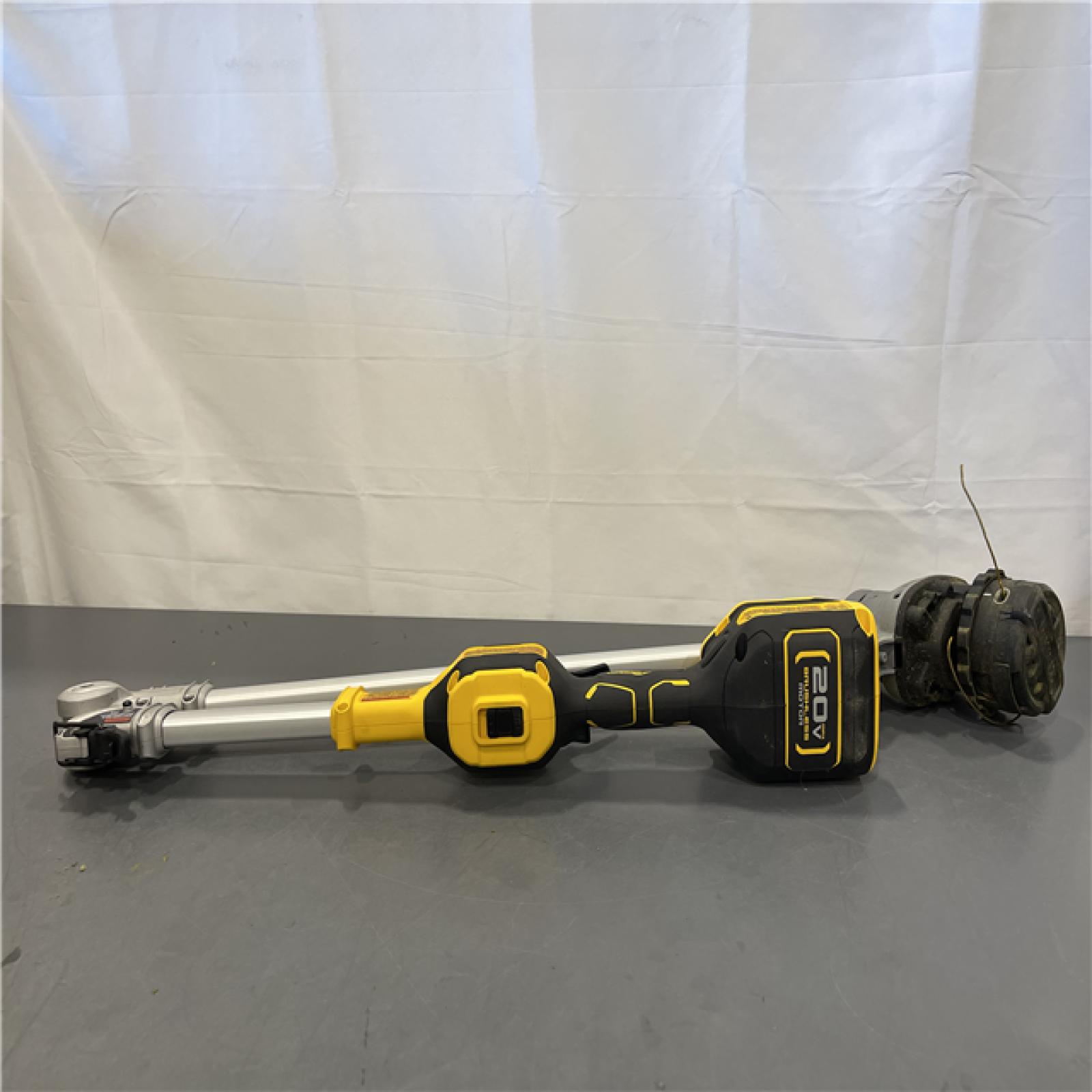 AS-IS - DeWalt 20V MAX 14 in. Brushless Cordless Battery Powered Foldable String Trimmer Kit