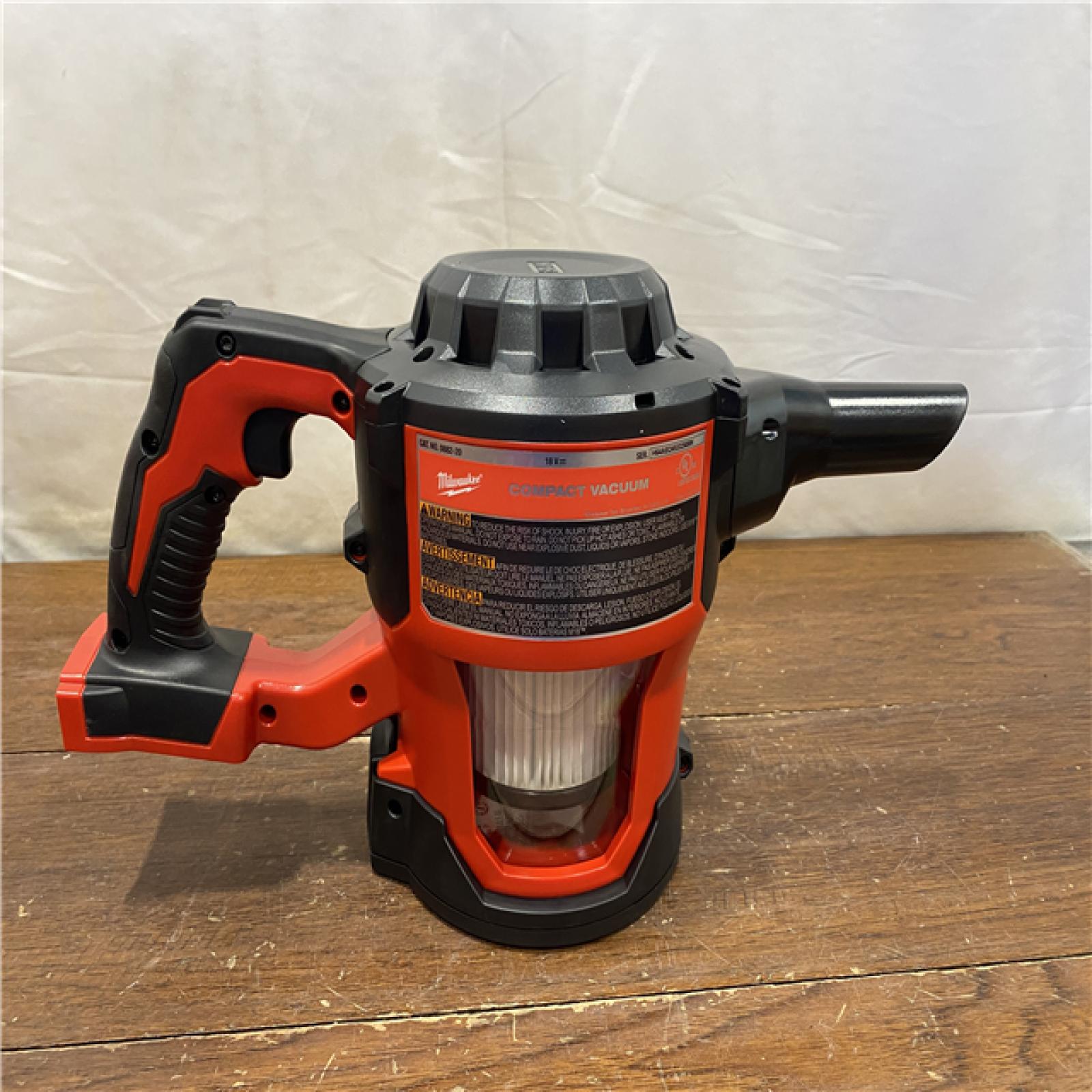 AS-IS Milwaukee M18 18-Volt Lithium-Ion Cordless Compact Vacuum (Tool-Only)