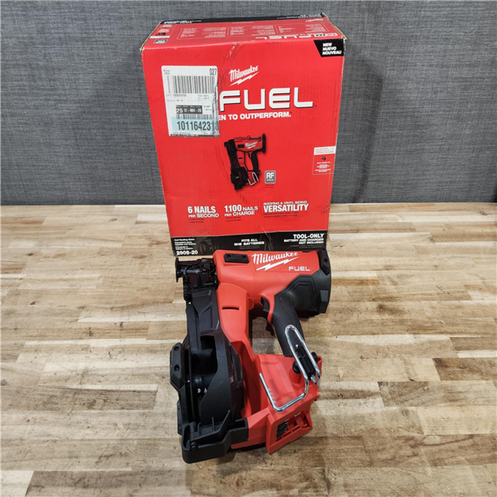 HOUSTON LOCATION - AS-IS Milwaukee FUEL 18-Volt Lithium-Ion Brushless Cordless Coil Roofing Nailer (Tool Only)