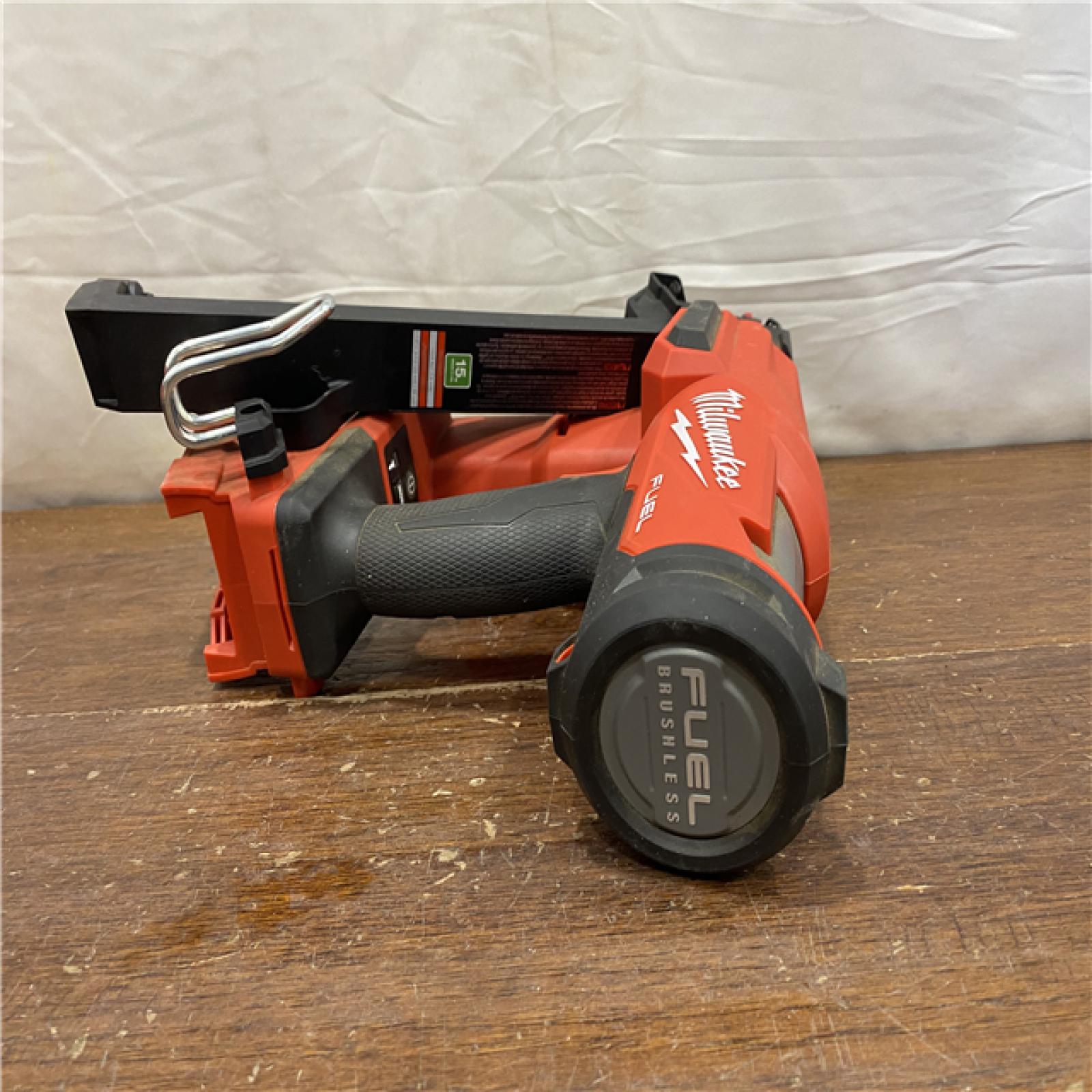 AS-IS Milwaukee 2839-20 M18 FUEL 15 Ga. 18 Volt Brushless Angled Finish Nailer