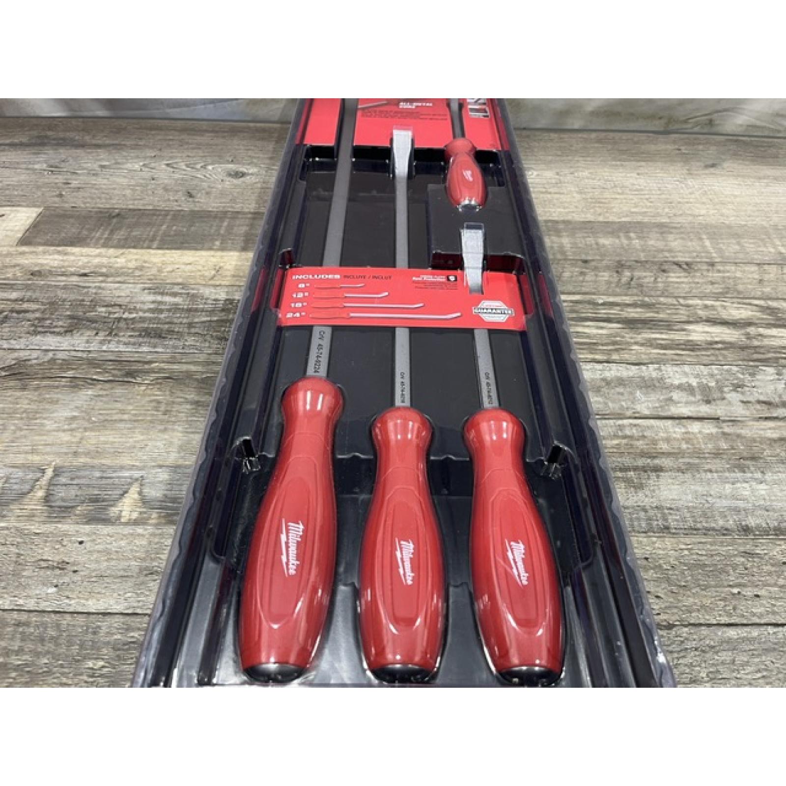 NEW - Milwaukee Pry Bar Set (4-Piece)