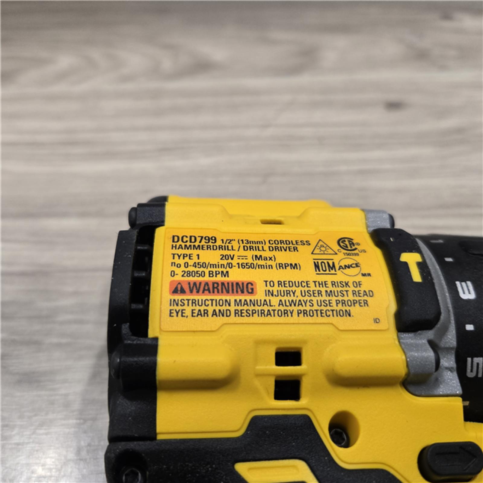 AS-IS DeWalt ATOMIC 20V Cordless Hammer Drill Kit