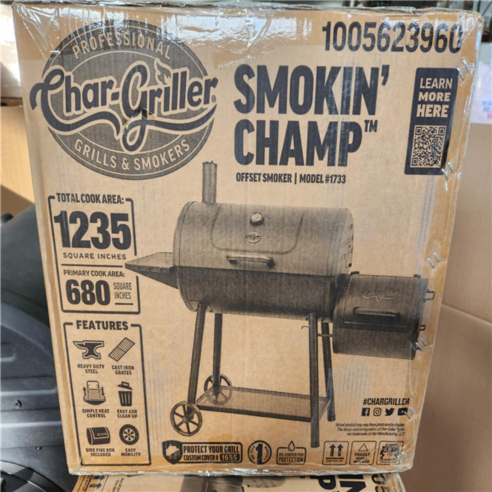 Phoenix AS-IS Char-Griller Smokin' Champ Charcoal Grill Offset Smoker in Black with Charcoal Tray and Dual Damper Controls Pallet