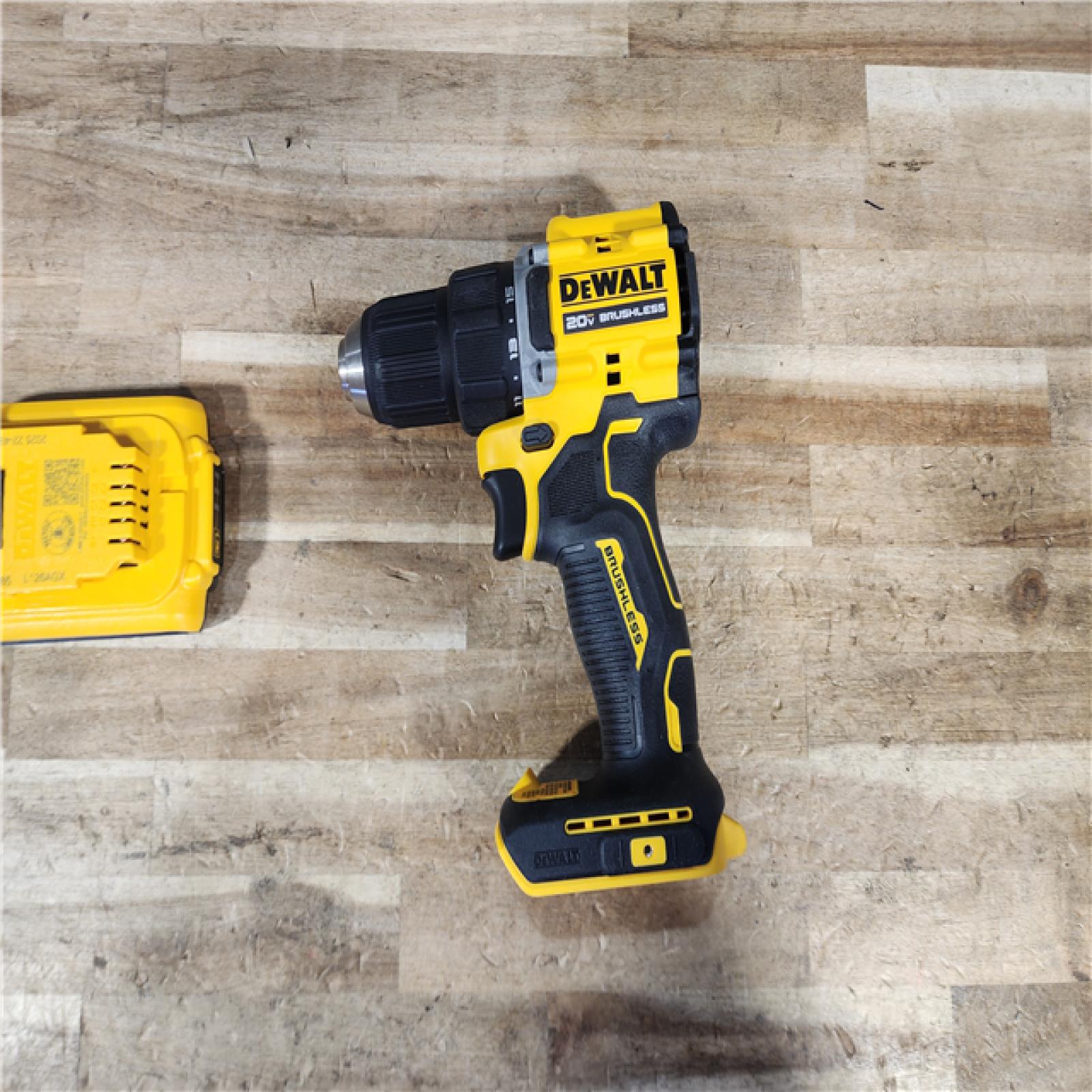 HOUSTON LOCATION - AS - IS DEWALT Atomic 20V Lithium-Ion Cordless Compact 1/2 in. Drill/Driver Kit