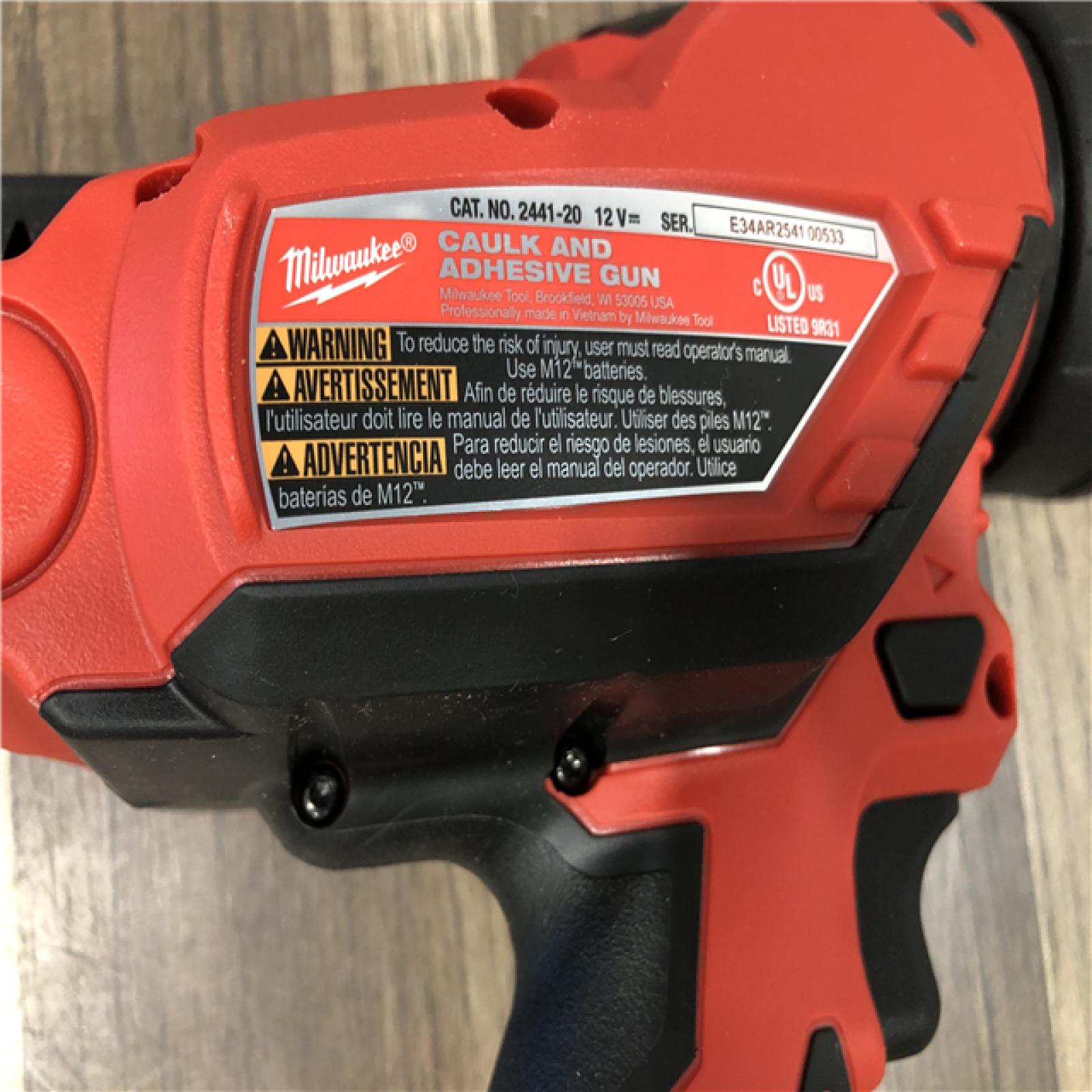 AS-IS Milwaukee 12V Lithium-Ion Cordless 10 oz. Adhesive and Caulk Gun (Tool-Only)