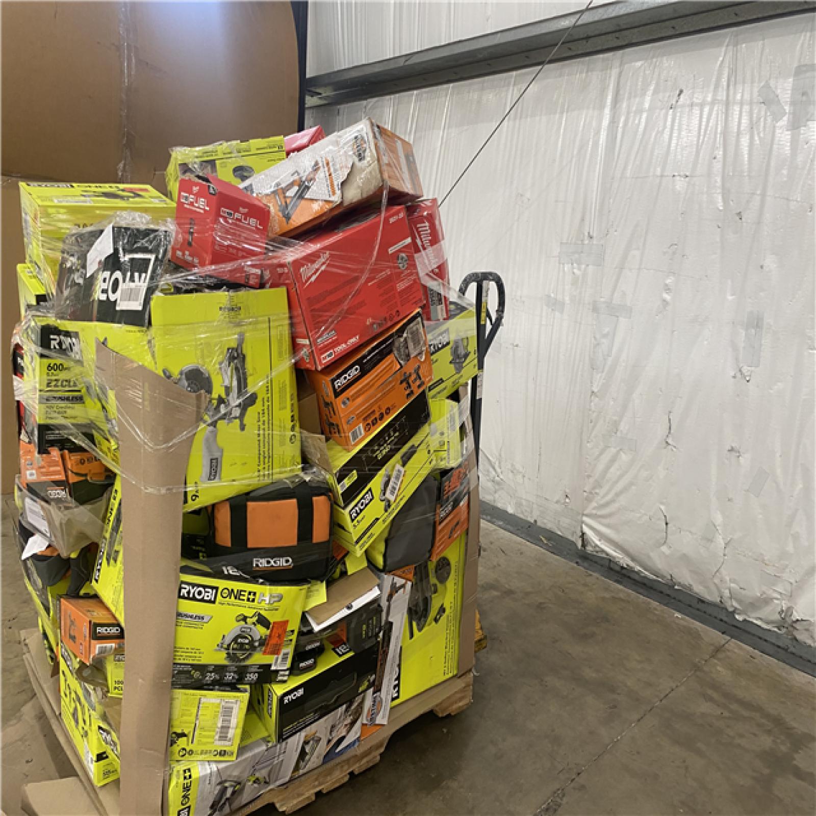 Houston Location AS IS - Tool Pallet