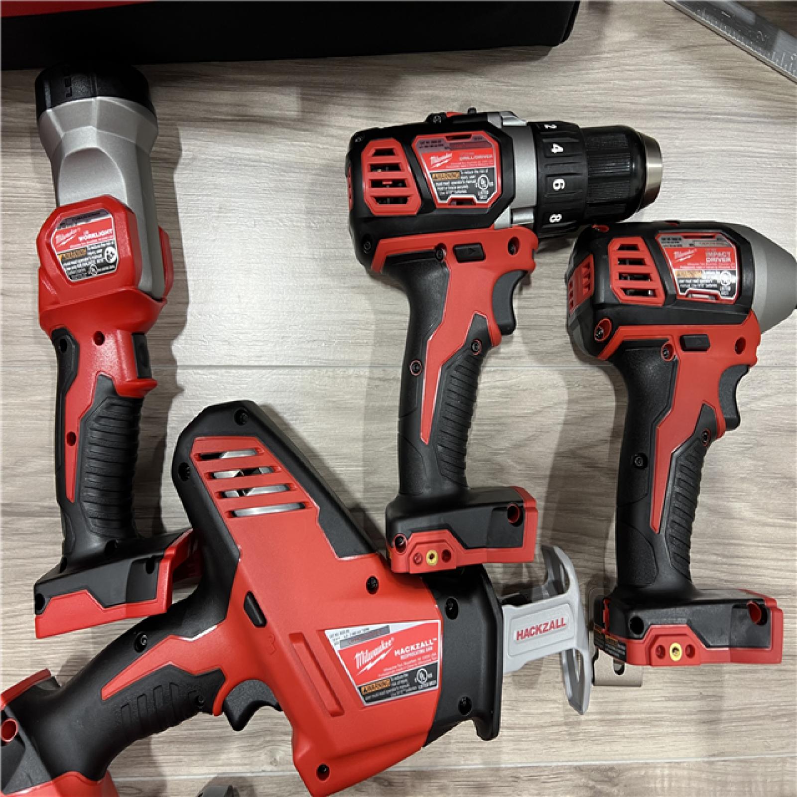 AS-IS Milwaukee 2691-26 18V M18 Lithium-Ion Cordless 6-Tool Combo Kit 3.0 Ah