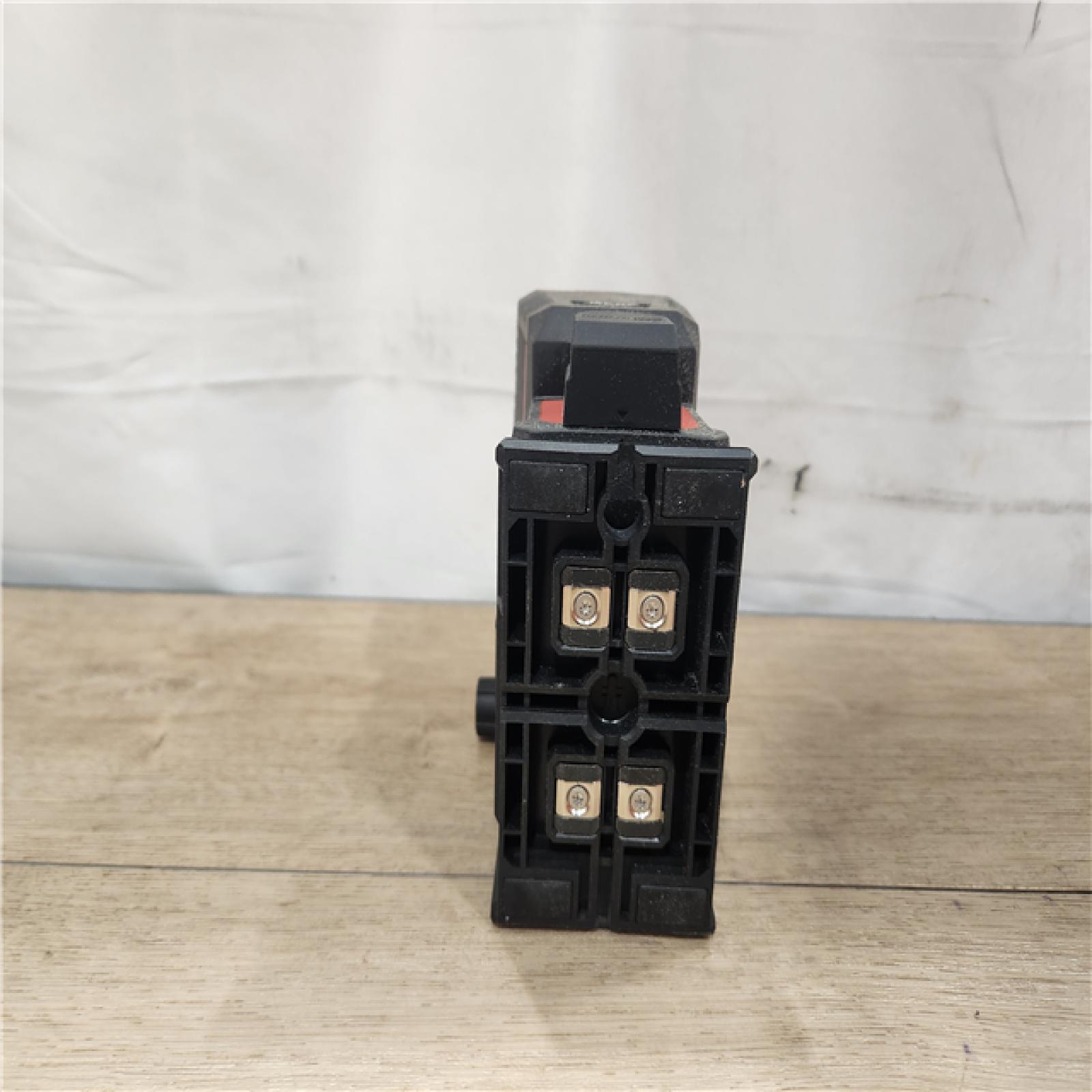 AS-IS- Milwaukee 100 ft. REDLITHIUM Lithium-Ion USB Green Rechargeable Cross Line Laser Level with Charger