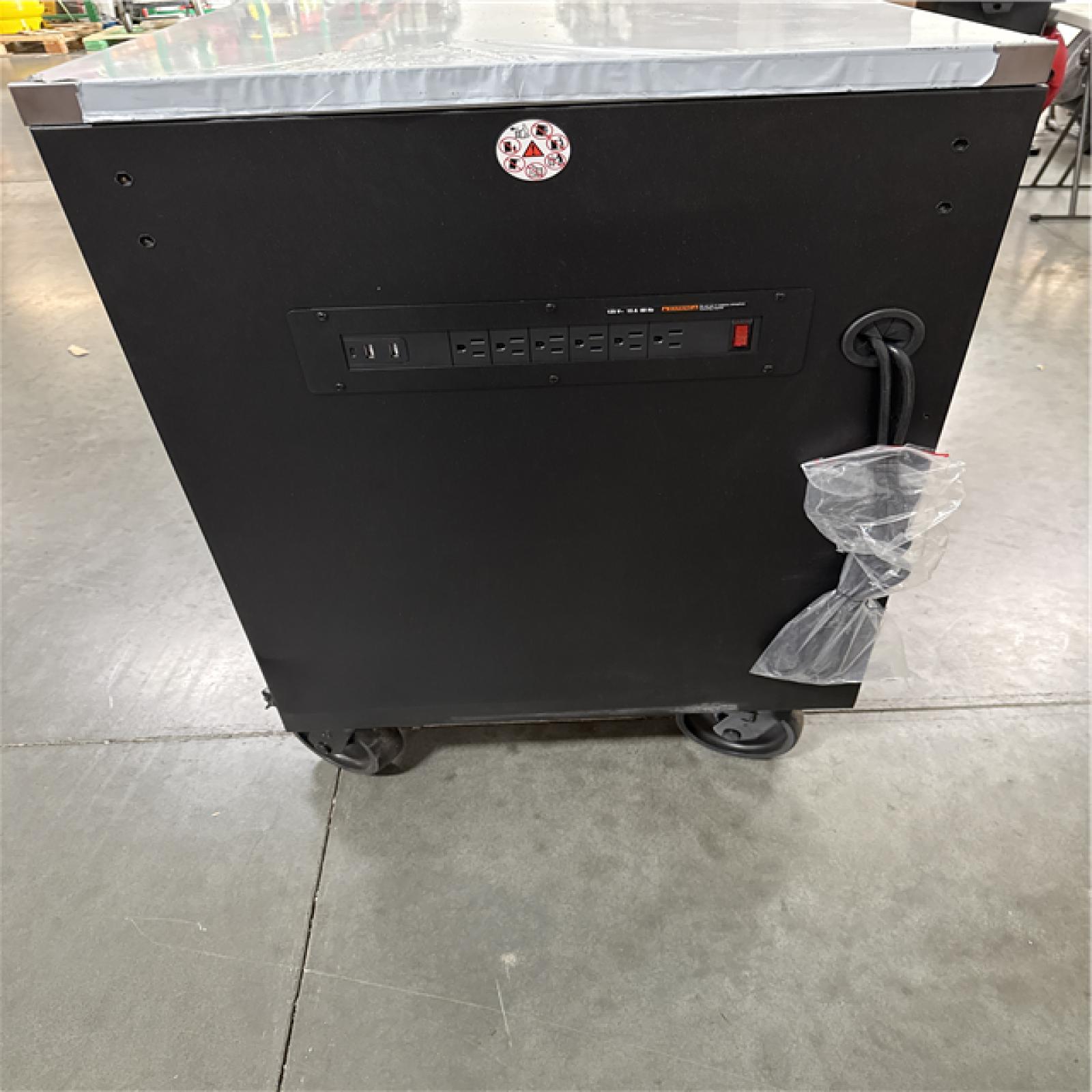 California AS-IS Husky 22 Drawer Mobile Workbench