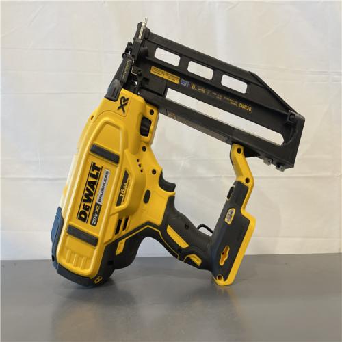 Like New! - DEWALT 20V MAX XR 16-Gauge Lithium-Ion Cordless Finish Nailer (Tool Only)