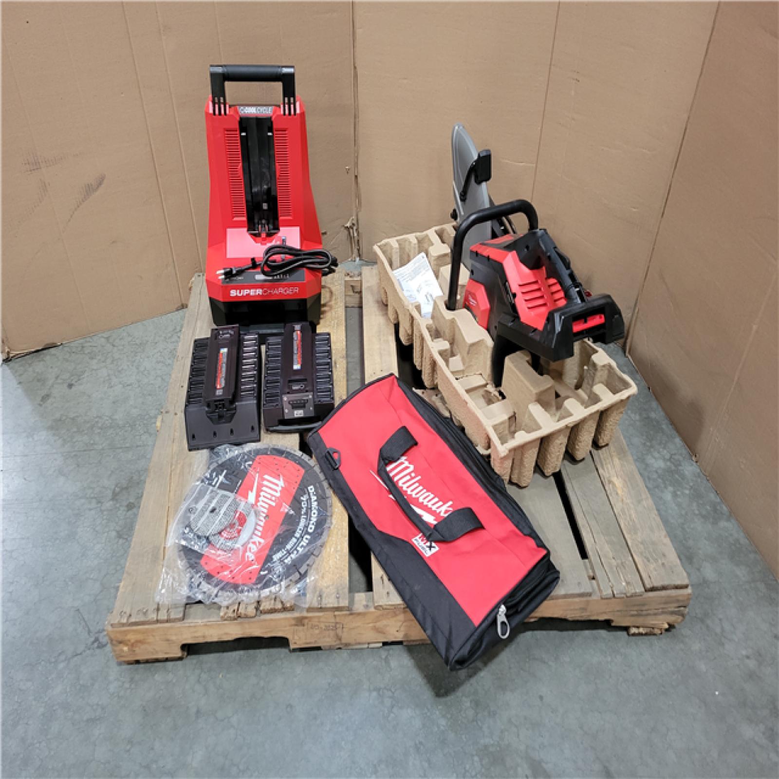 California AS-IS Milwaukee 1/4 Cut-Off Saw  Includes (2) Batteries & Charger; Appears in Excellent Condition