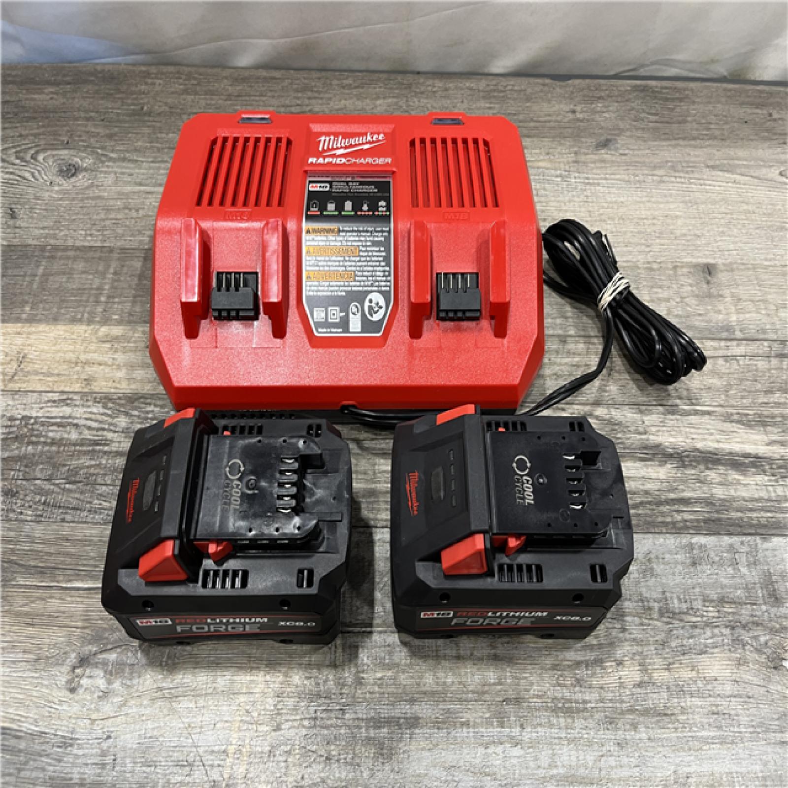 AS-IS Milwaukee 18-Volt Lithium-Ion REDLITHIUM FORGE Starter Kit
