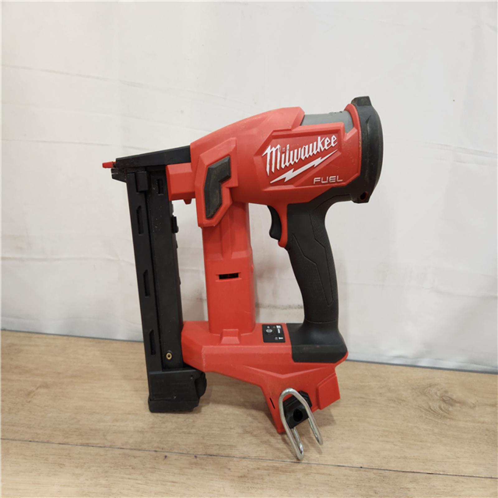 AS-IS- Milwaukee FUEL 18-Volt Lithium-Ion Brushless Cordless 18-Gauge 1/4 in. Narrow Crown Stapler (Tool-Only)