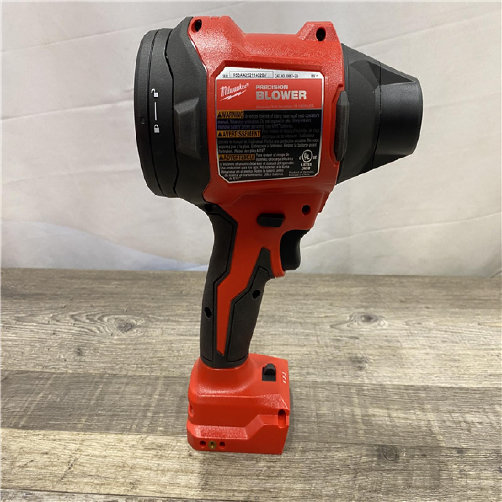 AS-IS Milwaukee 18V Lithium-Ion 570 MPH Brushless Cordless Precision Blower with Variable Speed Trigger and Trigger Lock