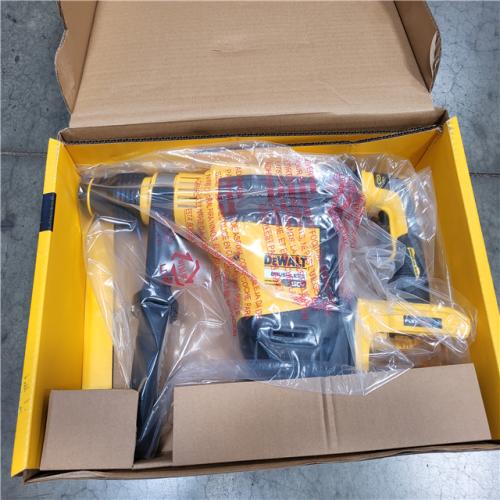 CALIFORNIA AS-IS NEW DEWALT 1-3/4 SDS MAX COMBINATION HAMMER