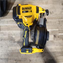 HOUSTON LOCATION - AS-IS DEWALT Roofing Nailer Cordless Kit w/ Battery & Charger
