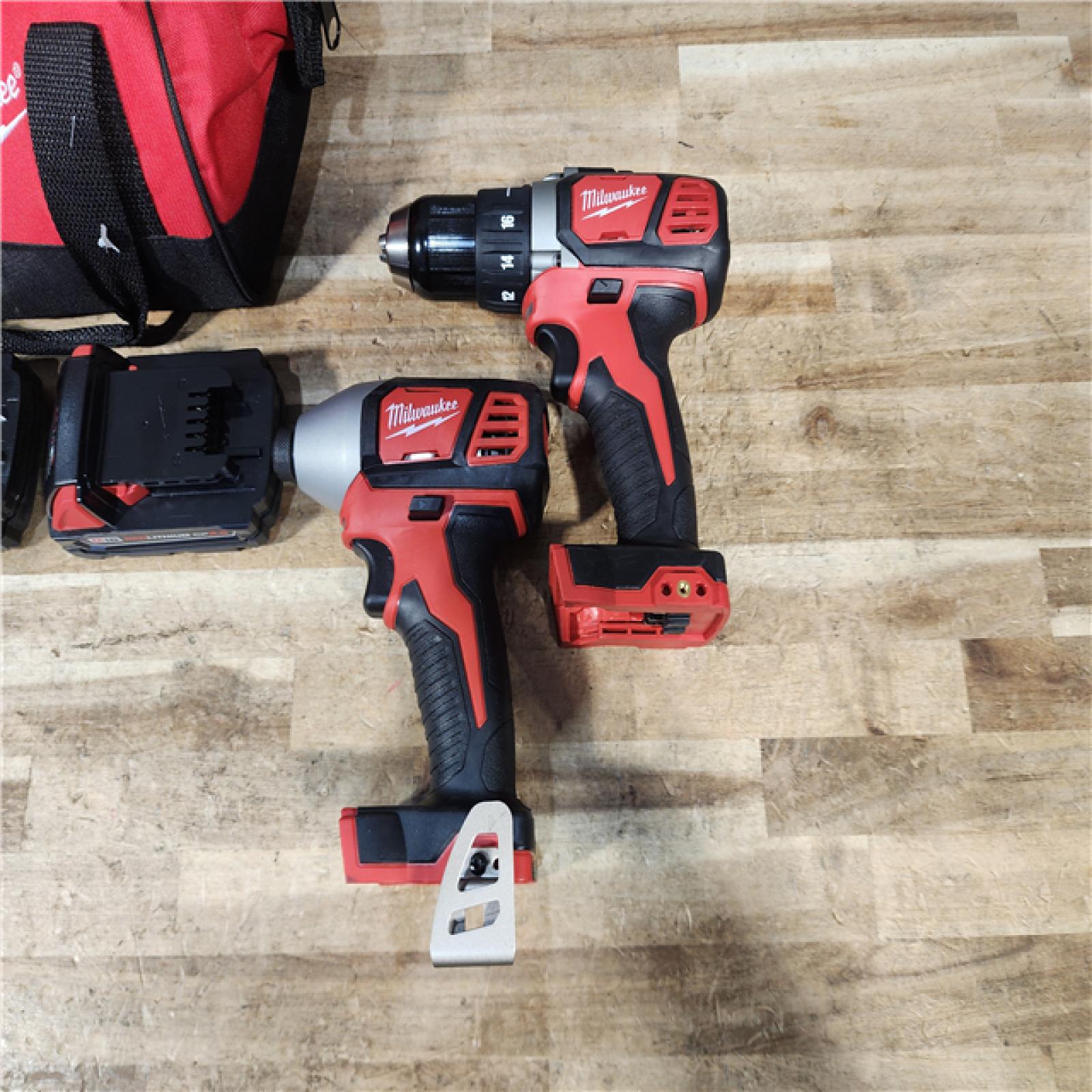 HOUSTON LOCATION - AS - IS Milwaukee 2 Tool Combo Kit W/ (2) Battery & Charger