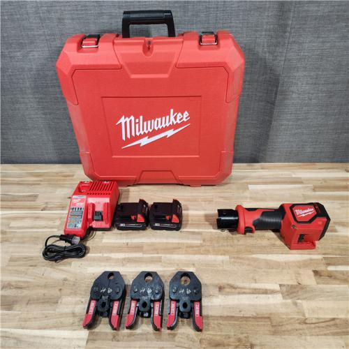 HOUSTON LOCATION - AS-IS (APPEARS LIKE NEW) Milwaukee 18V Lithium-Ion Cordless Short Throw Press Tool with 3 PEX Crimp Jaws Kit
