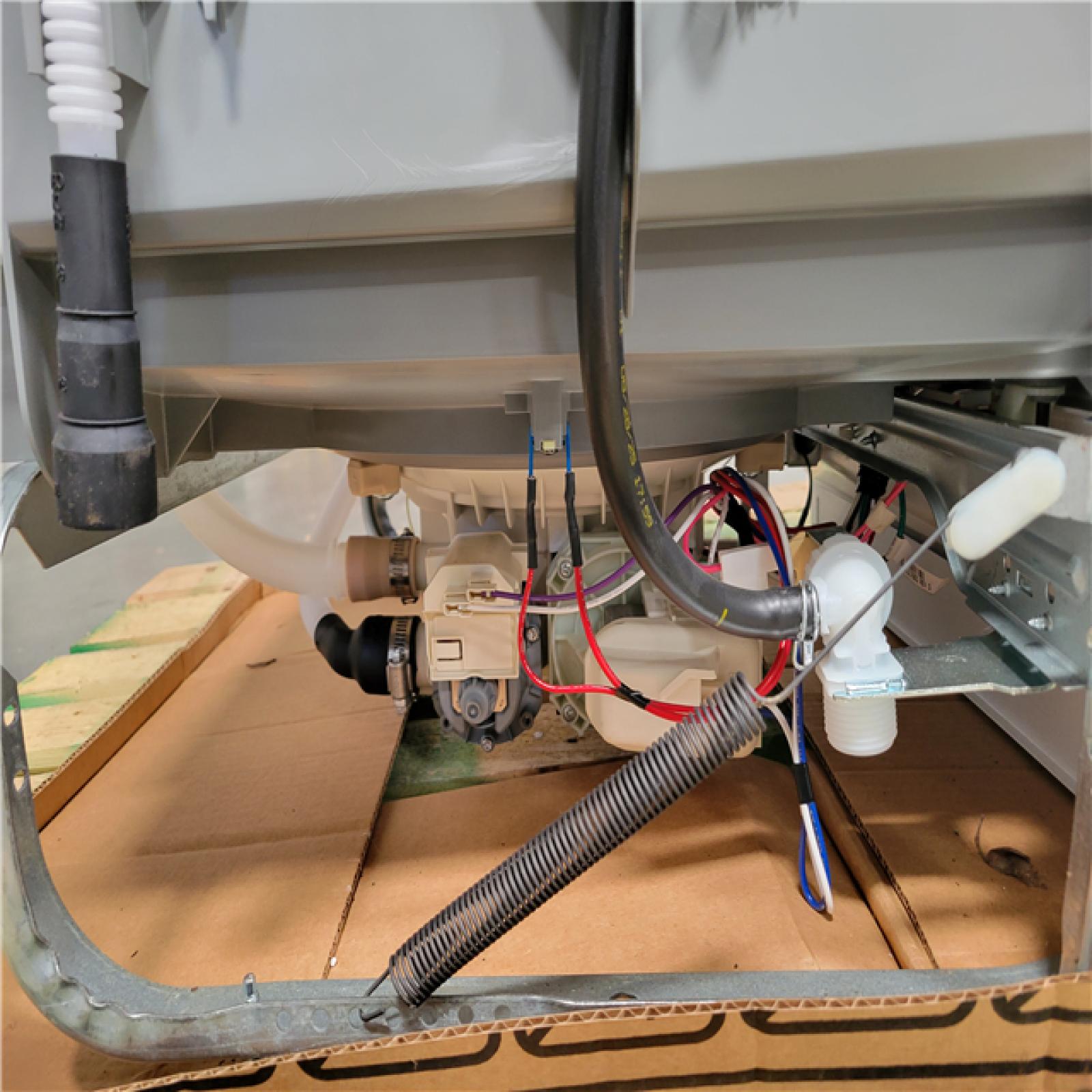 CALIFORNIA AS IS HOME IMPROVEMENT PALLET