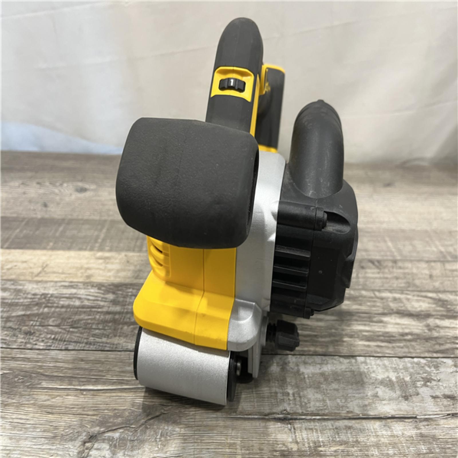 AS-IS DEWALT 20V MAX* XR Brushless Cordless Belt Sander (Tool-Only)