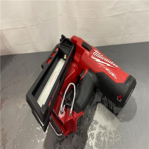 AS-IS - Milwaukee M18 FUEL 3-1/2 in. 18-Volt 30-Degree Lithium-Ion Brushless Cordless Framing Nailer