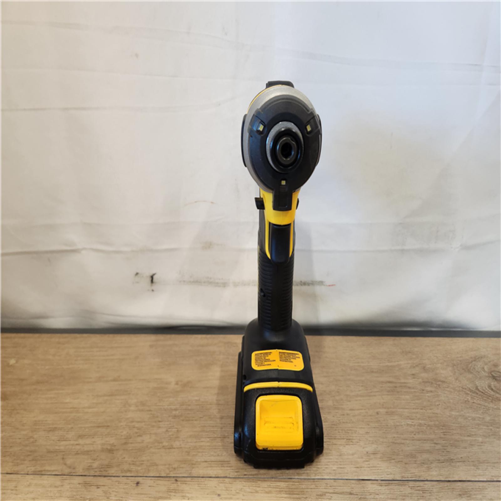 AS-IS- DEWALT ATOMIC 20V MAX* Brushless Cordless Compact 1/4 in. Impact Driver Kit