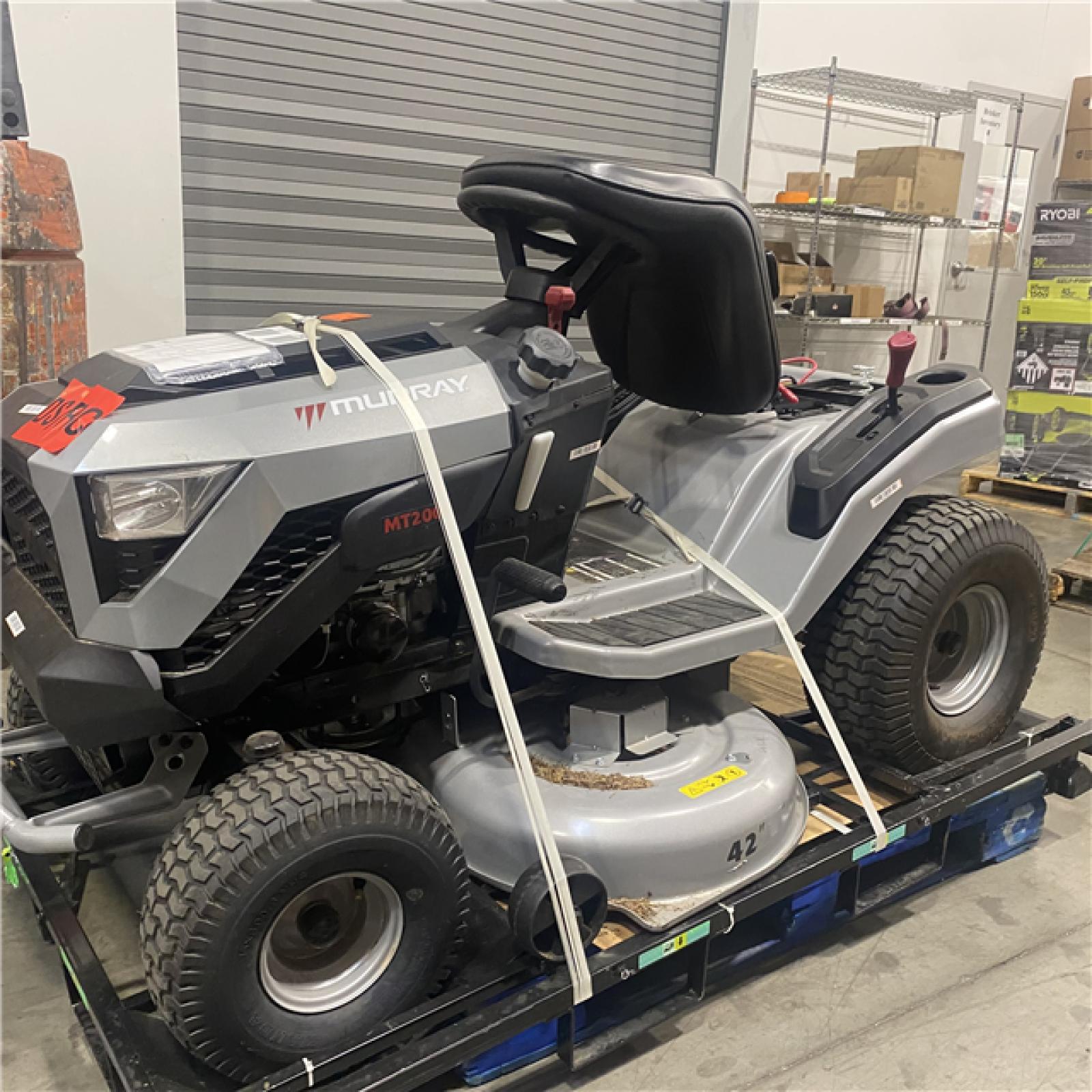 Dallas Location - As-Is Murray MT200 42 Riding Lawn Tractor