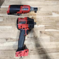 HOUSTON LOCATION - AS-IS MILWAUKEE 2 TOOL COMBO KIT W/ (2) BATTERY & CHARGER