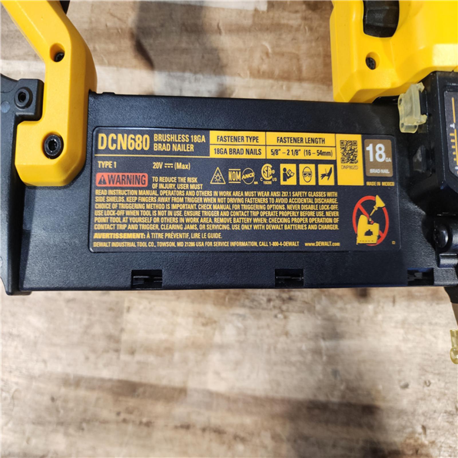 HOUSTON LOCATION - AS-IS DEWALT 20V MAX XR Lithium-Ion Electric Cordless 18-Gauge Brad Nailer (Tool Only)