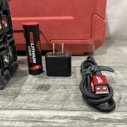 AS-IS Milwaukee 100 ft. REDLITHIUM Lithium-Ion USB Green Rechargeable Cross Line Laser Level with Charger