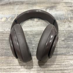 AS-IS Beats - Studio Pro - Wireless Noise Cancelling Over-the-Ear Headphones - Deep Brown