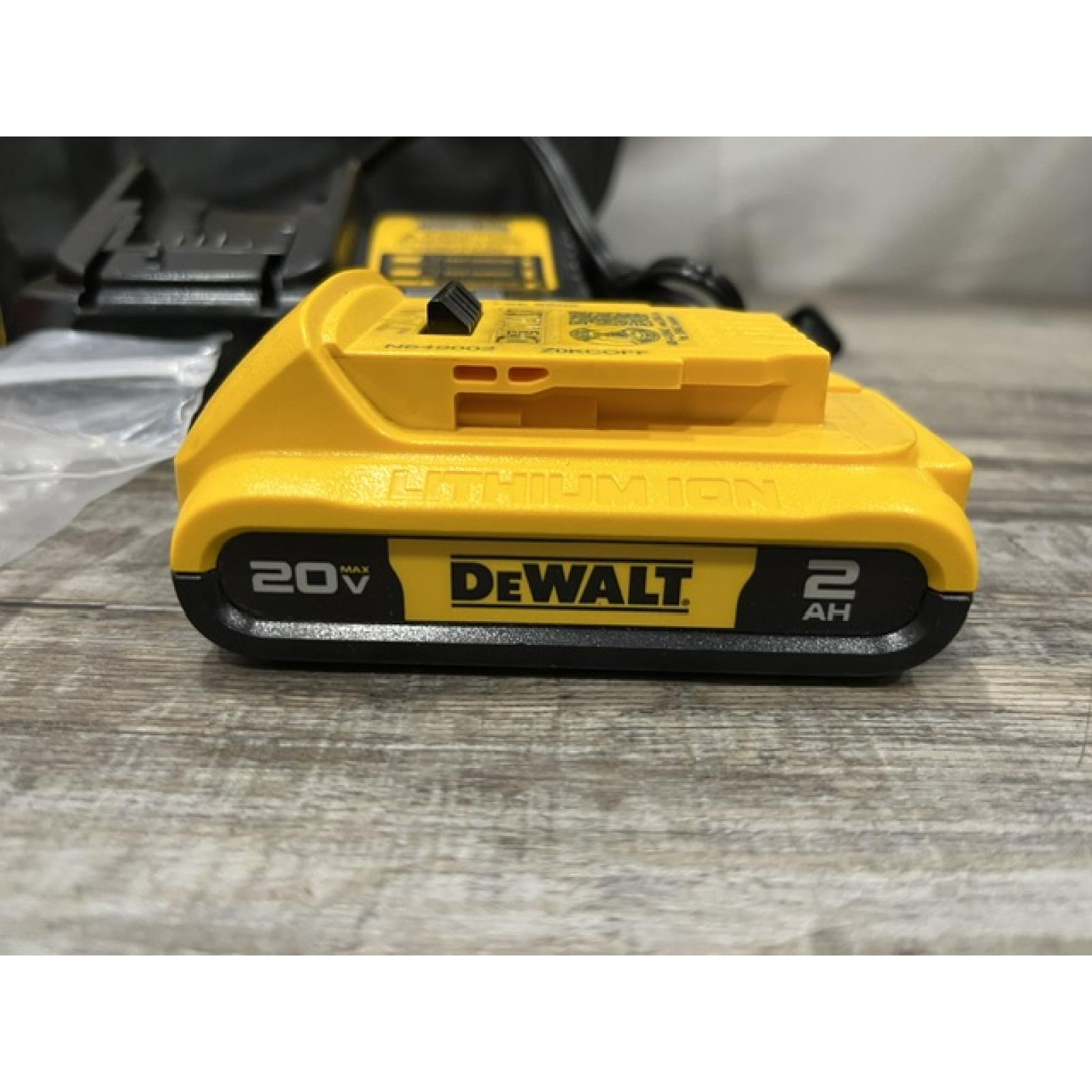 AS-IS DEWALT Atomic 20V Max Lithium-Ion Brushless Cordless Compact 1/4 in. Impact Driver Kit