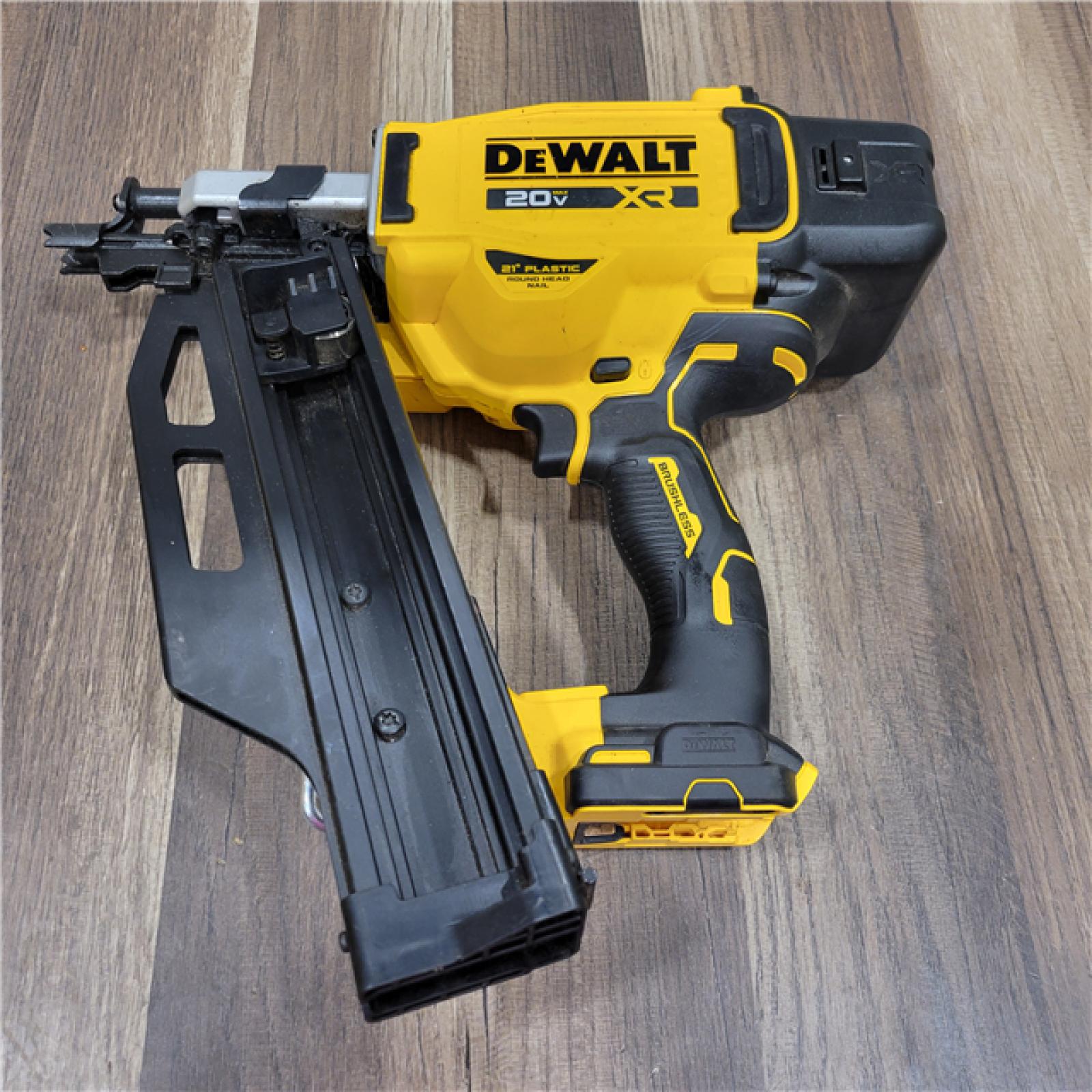 AS-IS DEWALT 20-Volt 21° Cordless Framing Nailer (Tool-Only)