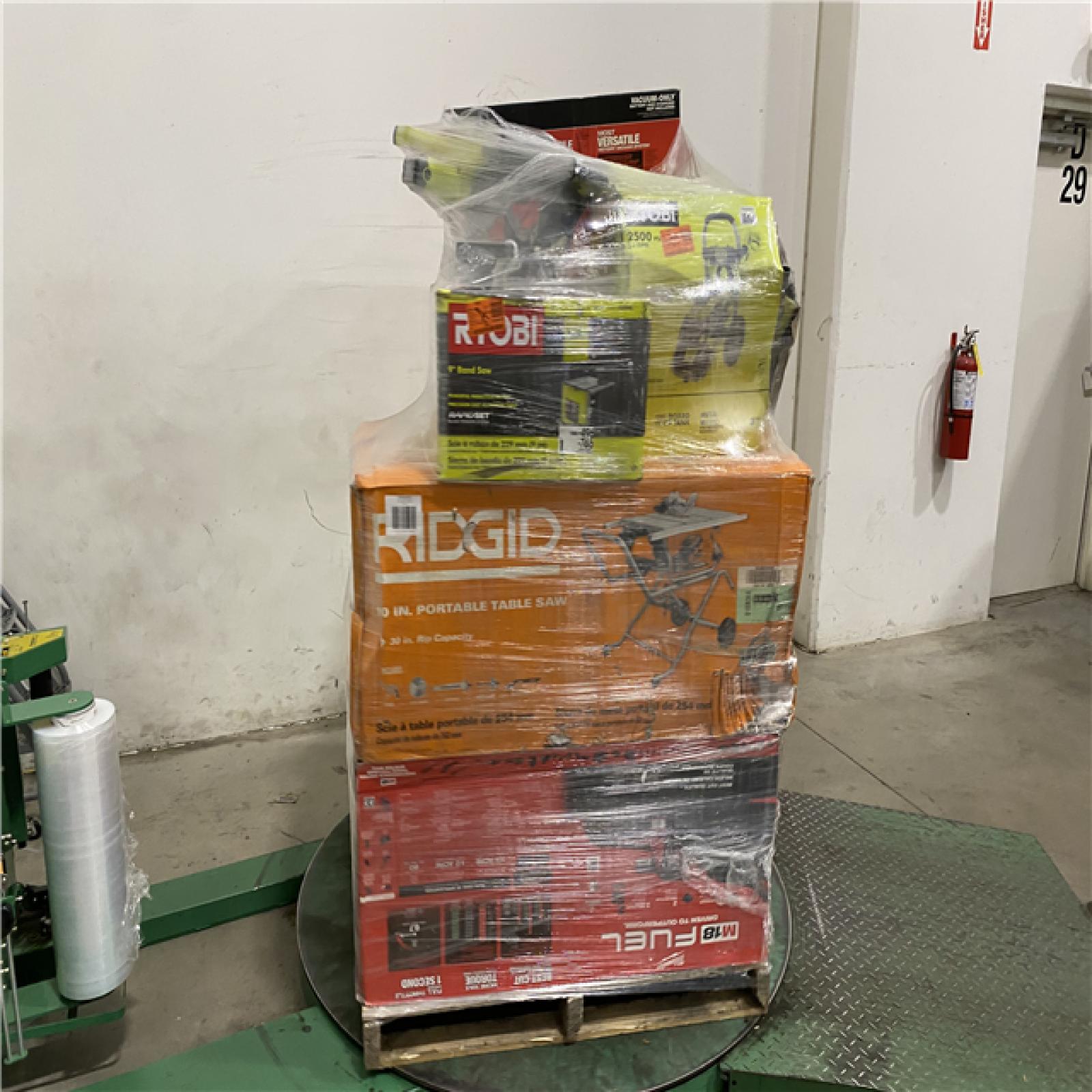 Dallas Location - As-Is Tool Pallet