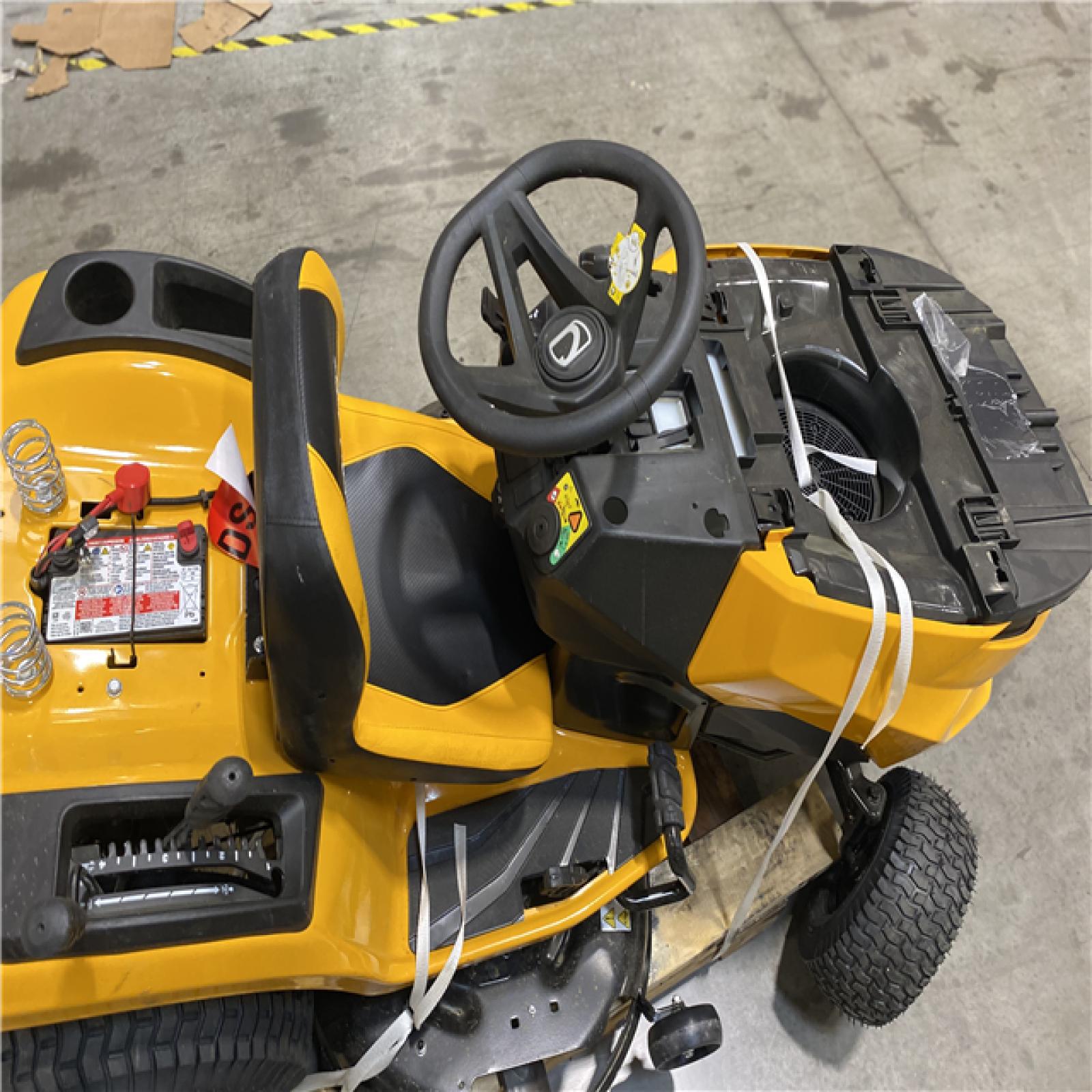 Dallas Location - As-IsCub Cadet XT1 Enduro LT 46 in. 22 HP Gas Riding Lawn Tractor
