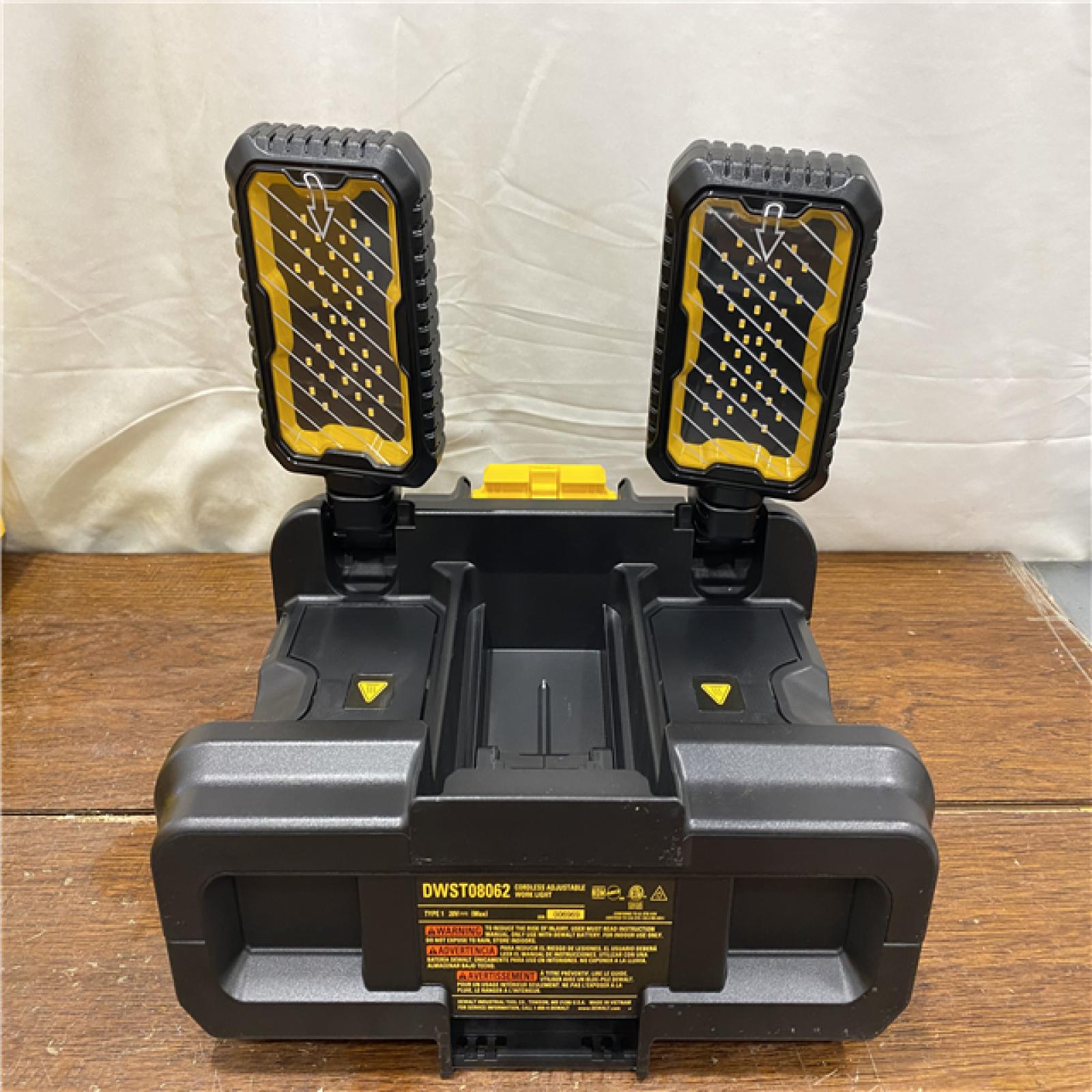 AS-IS Tough System 2.0 Flex Volt 20V/60V Cordless 4000 Lumen LED Adjustable Folding Panel Work Light