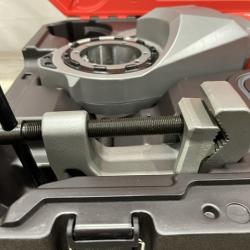 NEW - Milwaukee 18 Fuel One-Key Cordless Brushless Pipe Threader Kit