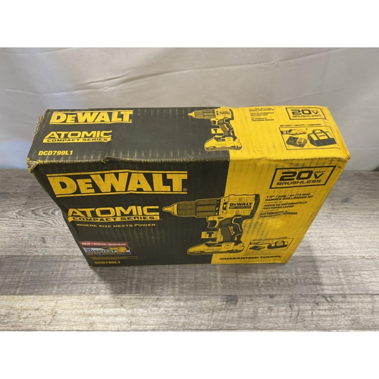 NEW- DeWalt ATOMIC 20-Volt Lithium-Ion Cordless 1/2 in. Compact Hammer Drill with 3.0Ah Battery  Charger and Bag