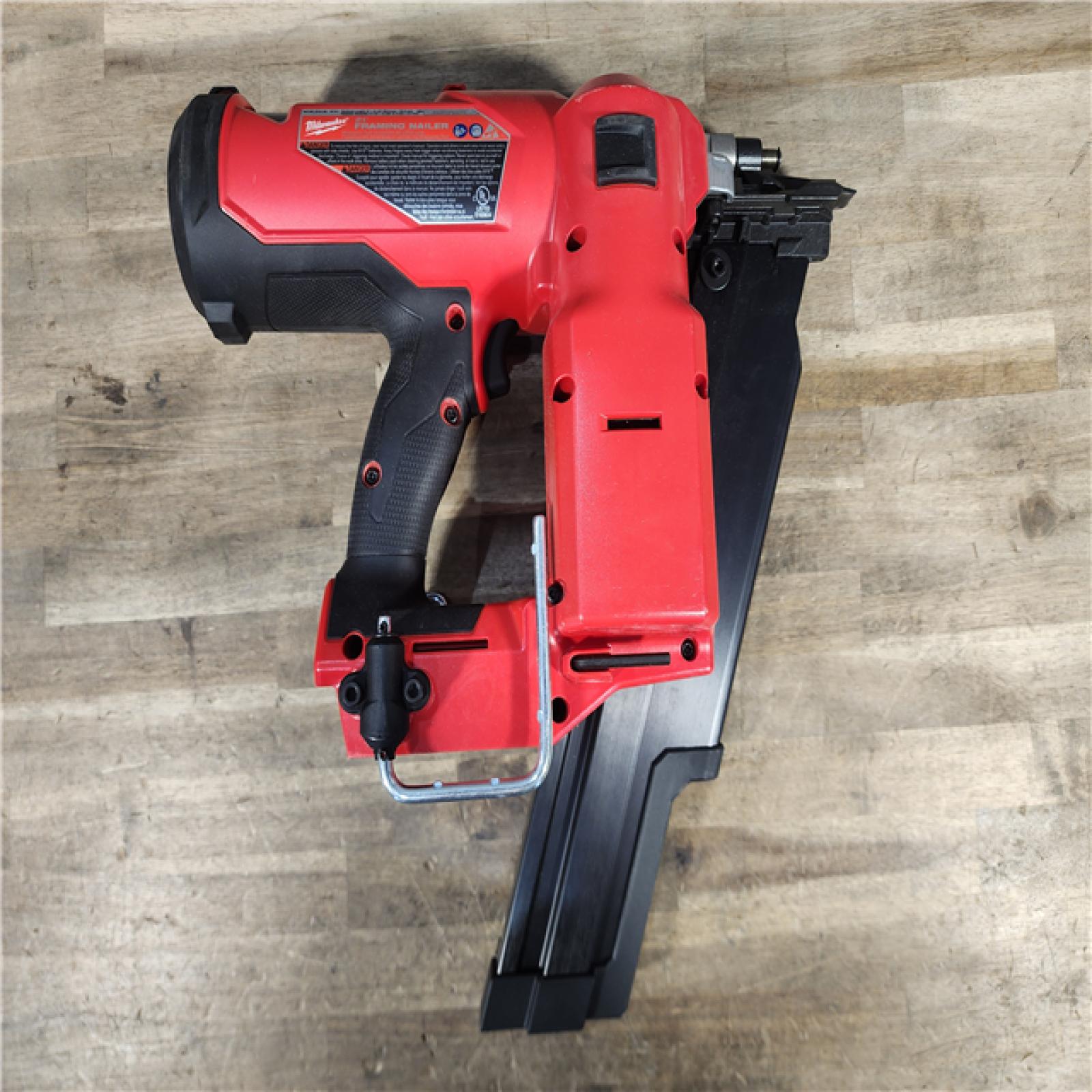 HOUSTON LOCATION - AS-IS Milwaukee 2744-20 M18 FUEL 3-1/2 in. 18-Volt 21-Degree Lithium-Ion Brushless Cordless Framing Nailer (Tool-Only)