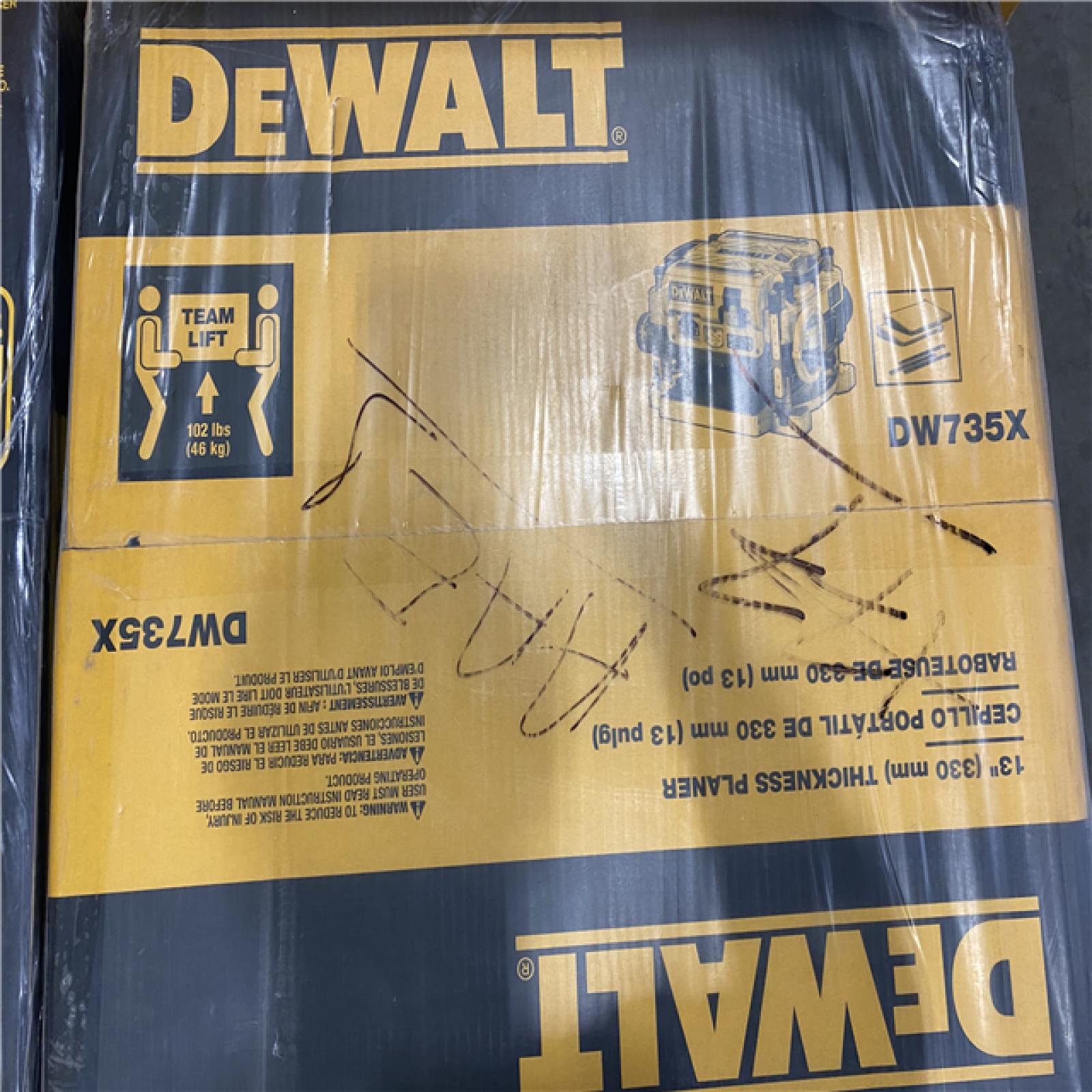 NEW- 15 Amp Corded 13 in. Heavy-Duty 2-Speed Bench Planer