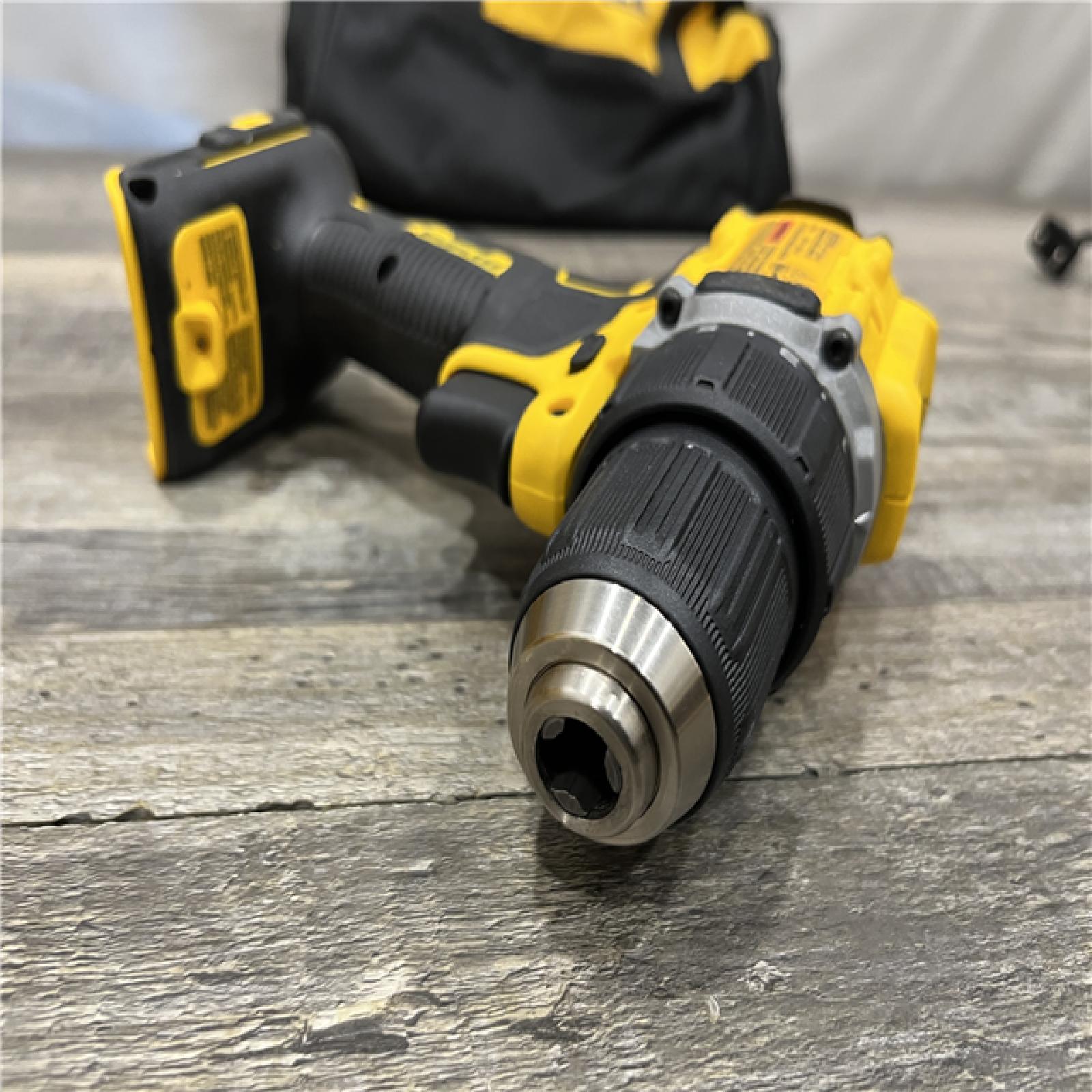 AS-IS DEWALT Atomic 20V Lithium-Ion Cordless Compact 1/2 in. Drill/Driver Kit