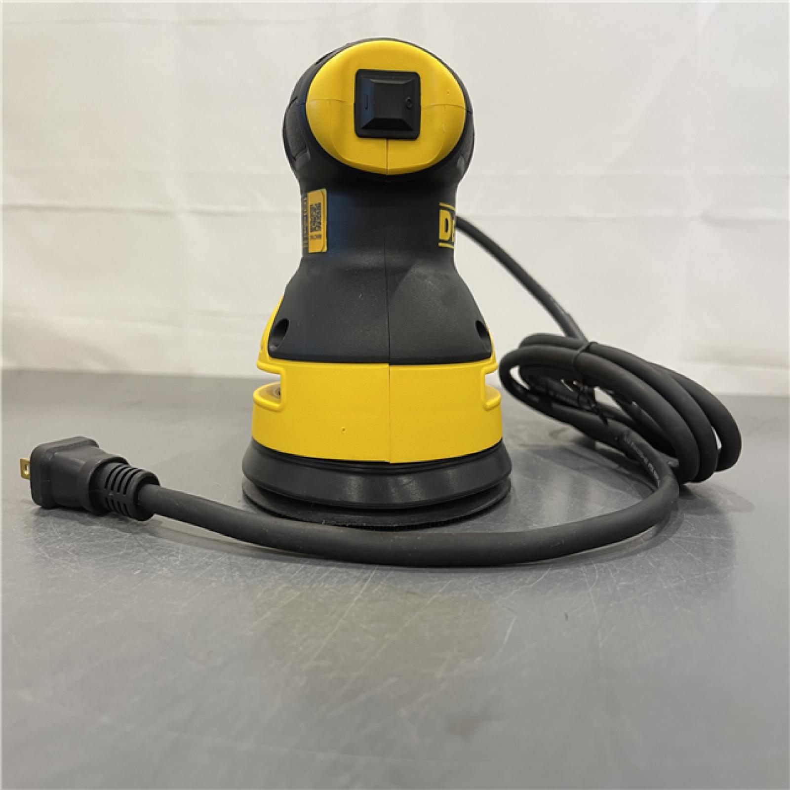 AS-IS - DEWALT 3 Amp Corded 5 in. Variable Speed Random Orbital Sander