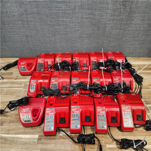 HOUSTON LOCATION - AS-IS MILWAUKEE BATTERY CHARGER PACK QTY - 16