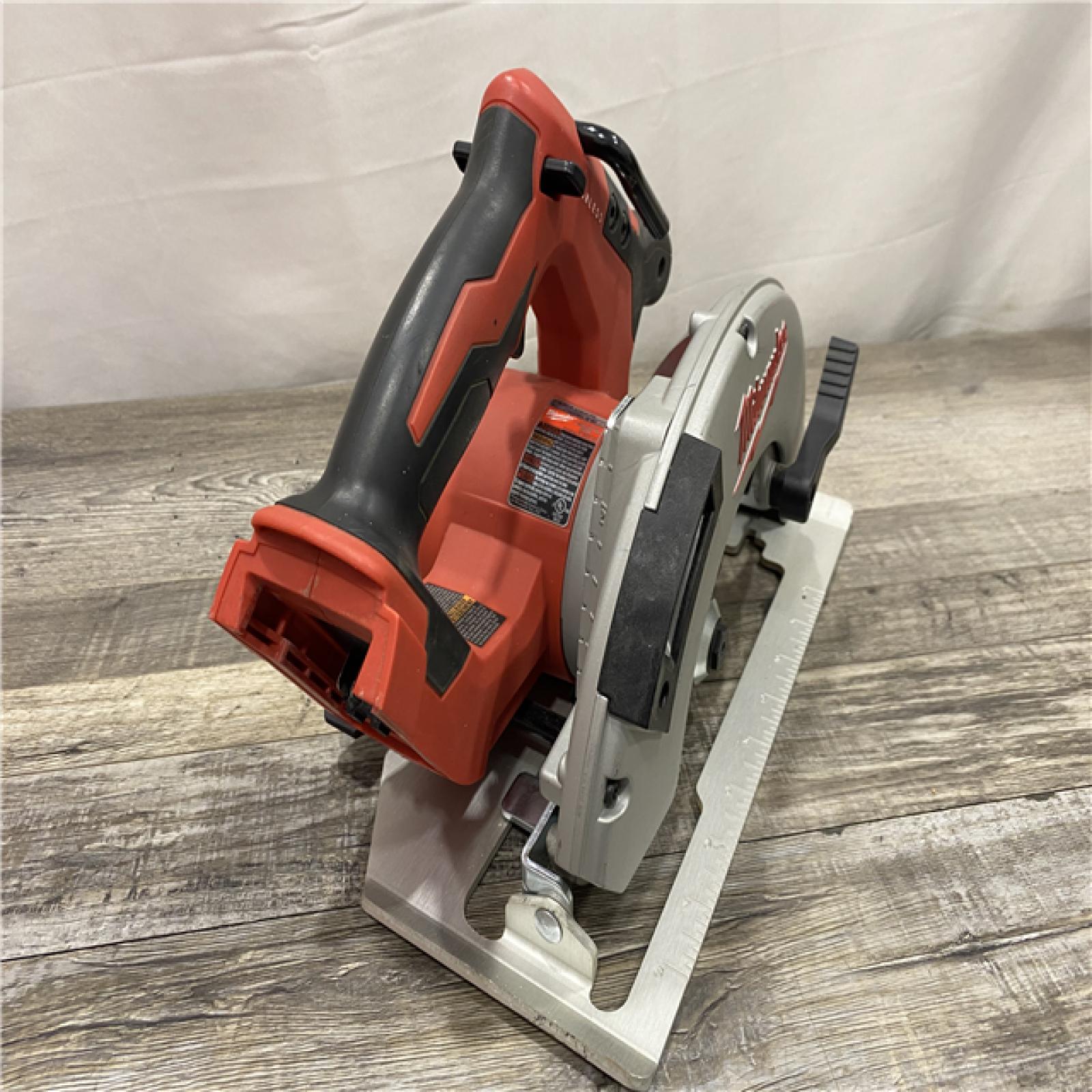 AS-IS Milwaukee 18V Lithium-Ion Brushless Cordless 7-1/4 in. Circular Saw (Tool-Only)