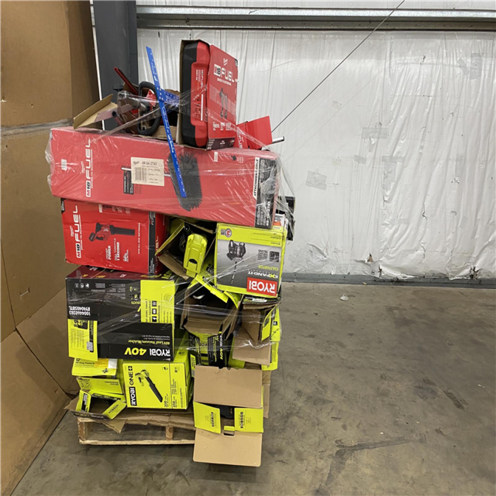 Houston Location AS IS - Tool Pallet