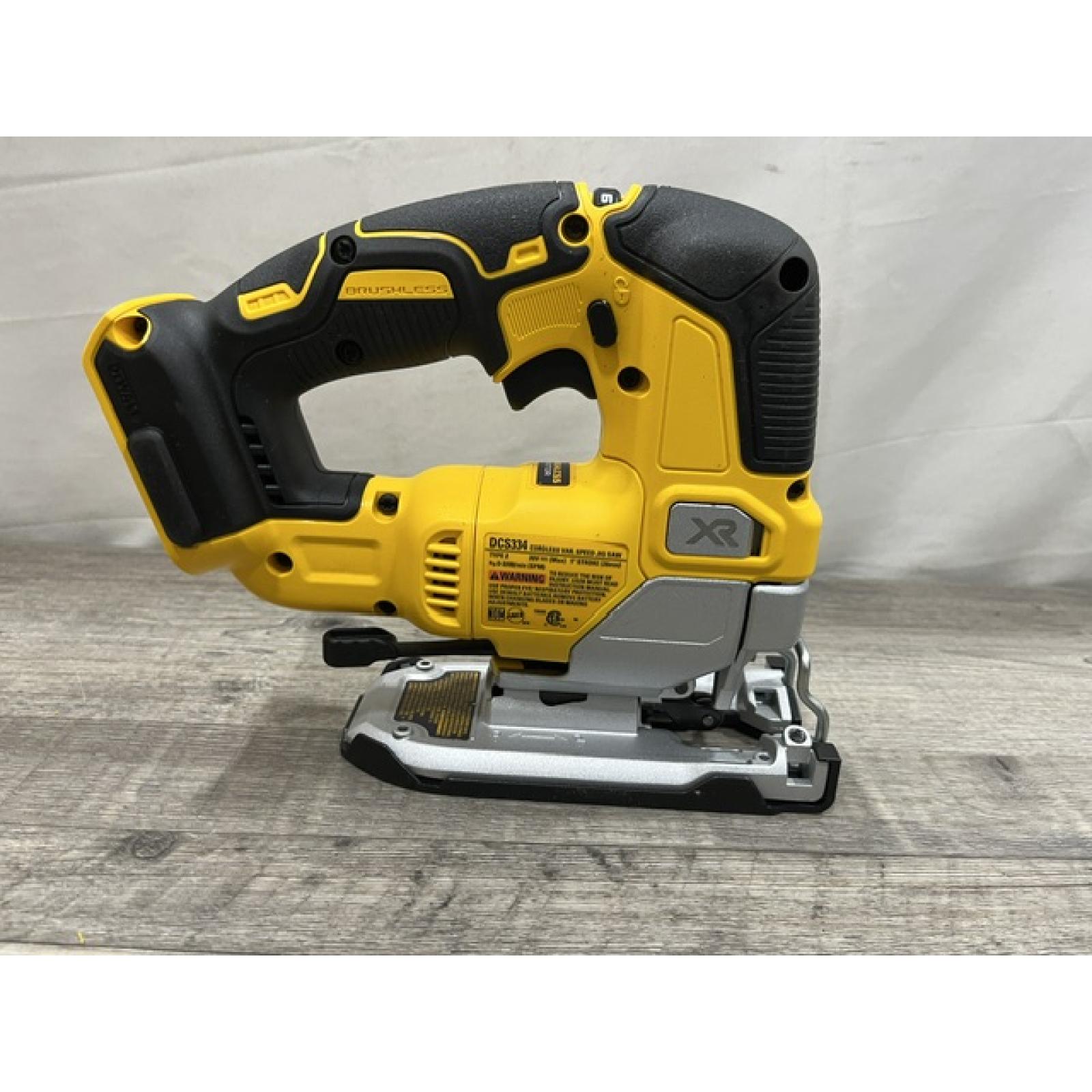 NEW - DEWALT 20V MAX XR Cordless Brushless Jigsaw (Tool Only)