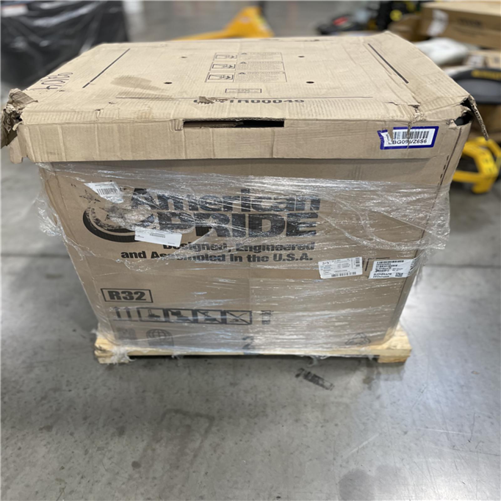 DALLAS LOCATION - Goodman® 3.5 Ton 14.3 Seer2 Condensing Unit