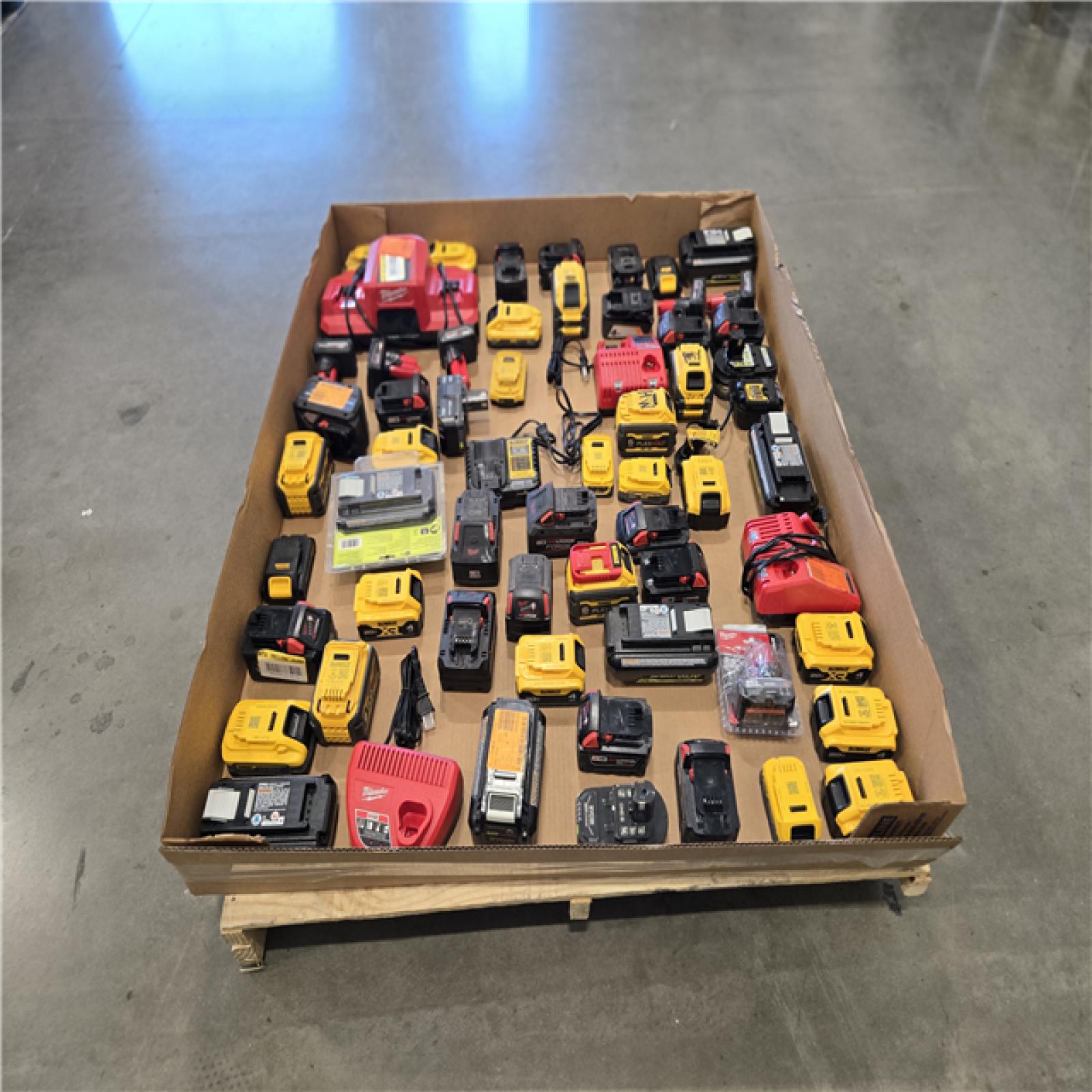 DALLAS LOCATION- AS-IS BATTERY PALLET